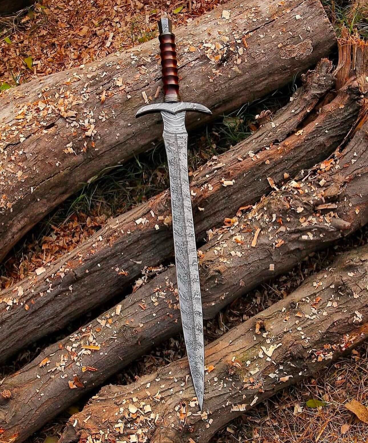Kingslayer Arming Sword with Damascus Blade