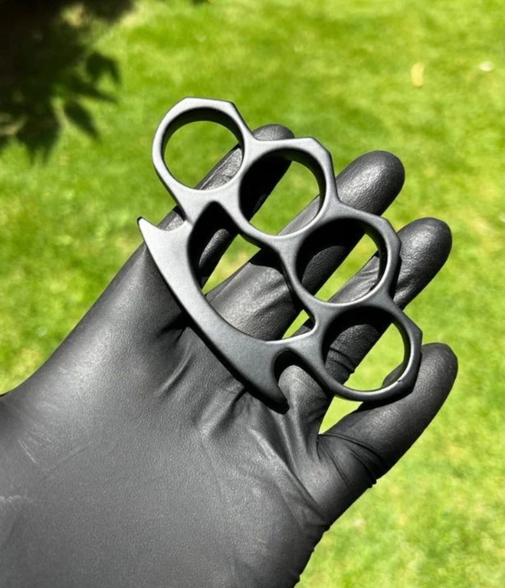Hand Casted Black knuckle