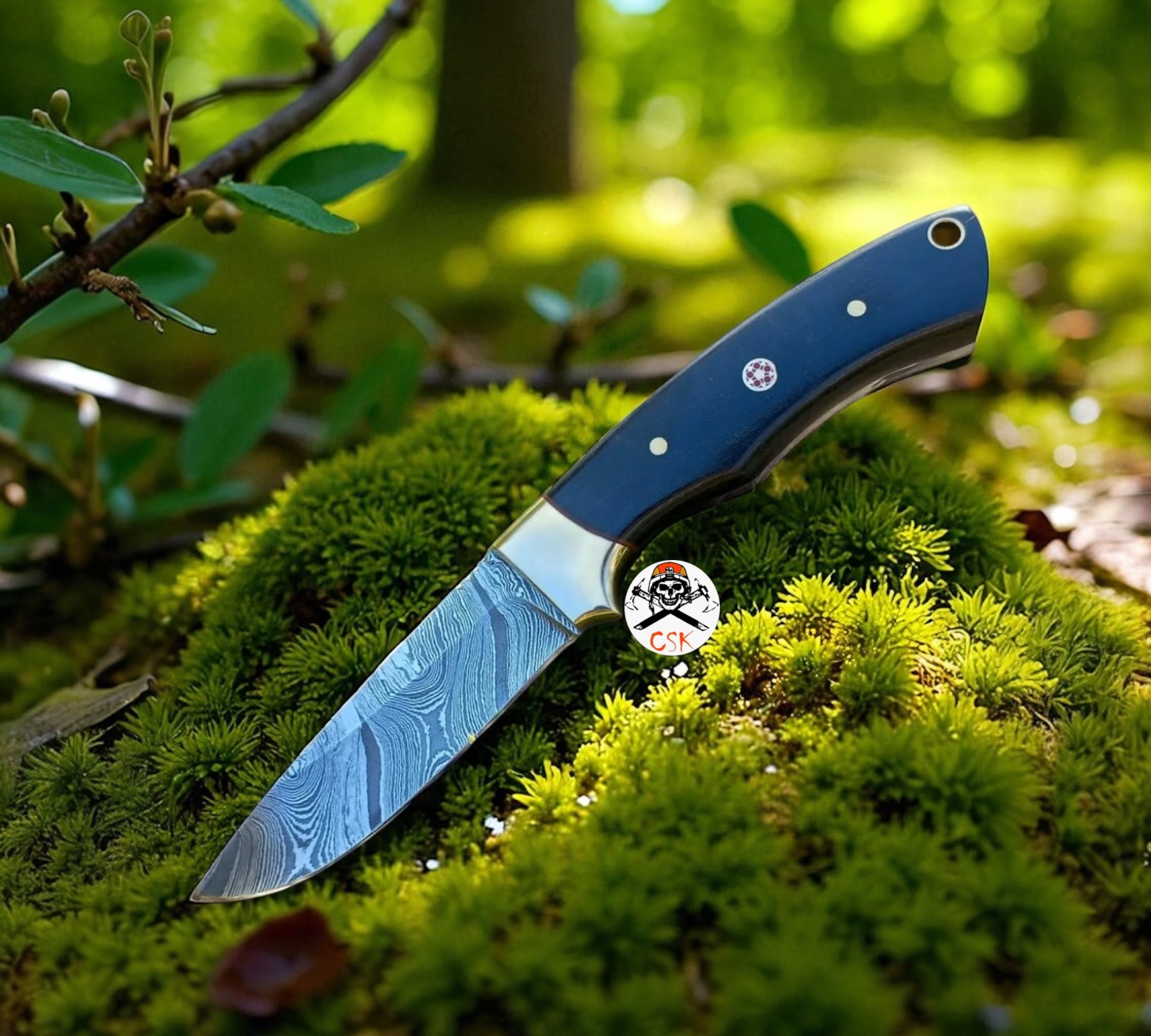 OUTDOOR HUNTING KNIFE 8.5" DAMASCUS BLADE & Resin HANDLE