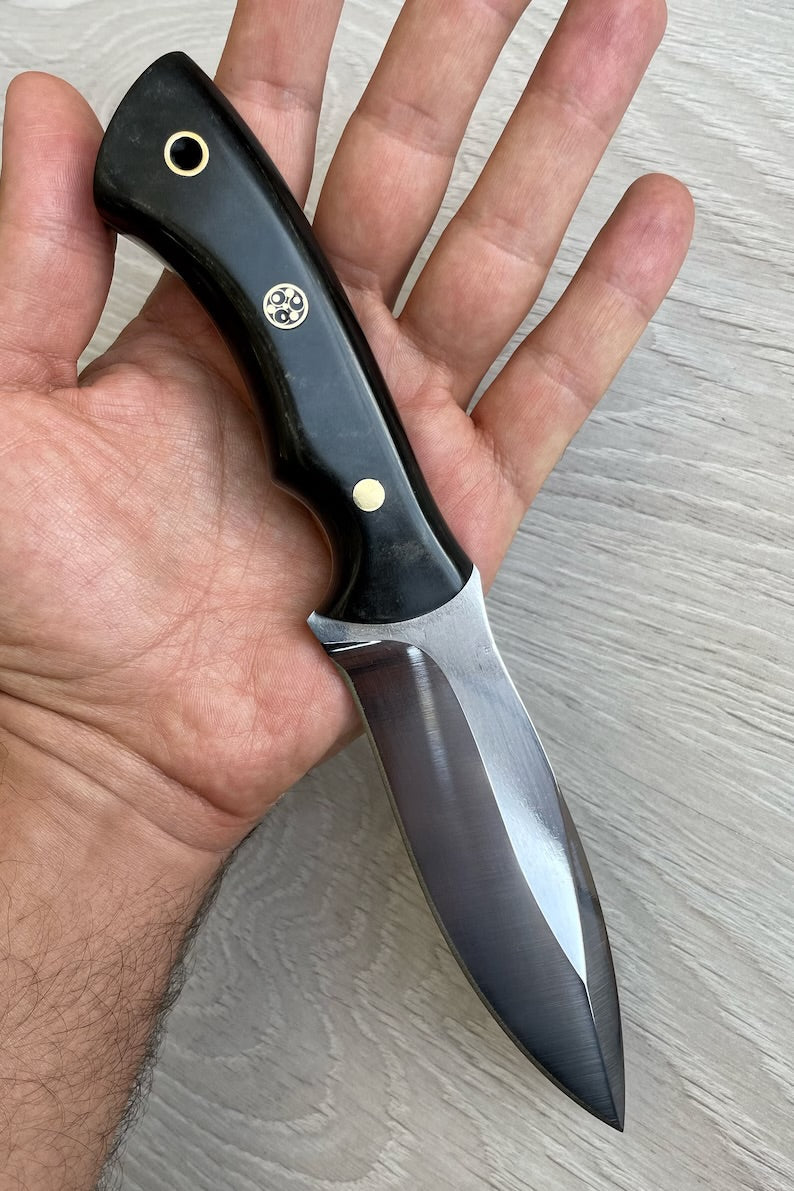 Hunting Knife 1095 Carbon Steel and Compact Buffalo horn Handle -Blacksmith Made Camping Knife - Bushcraft Knife - Survival Knife with Sheath