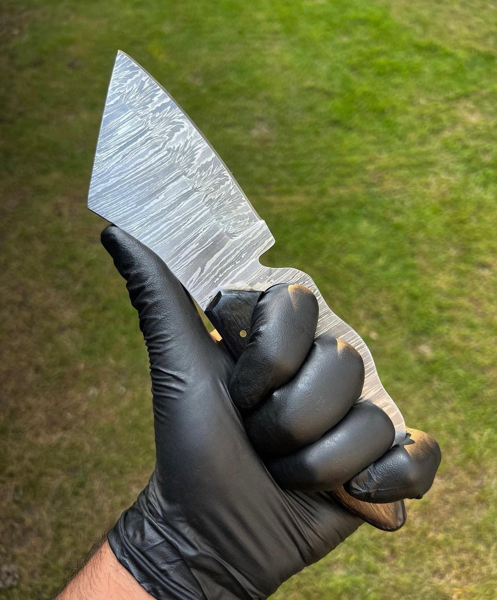 Handmade Damascus Knuckle Knife