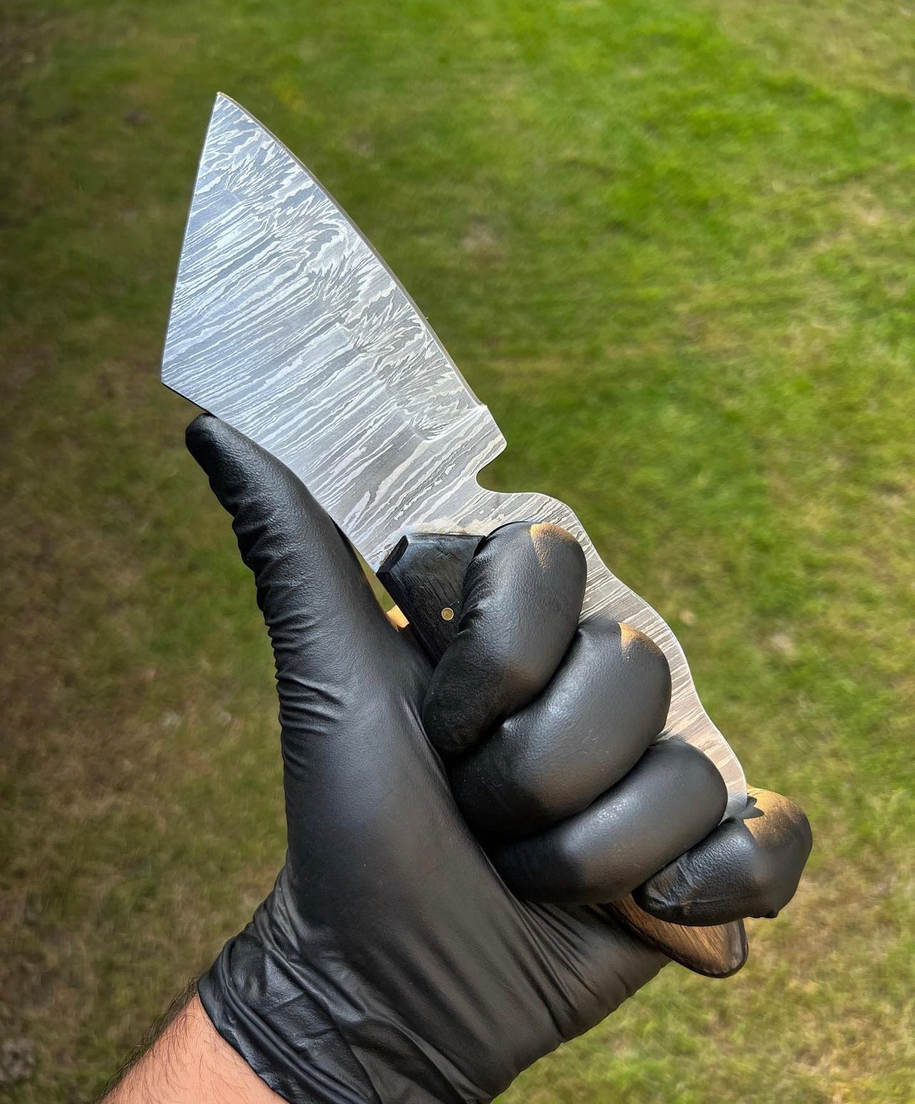Handmade Damascus Knuckle Knife