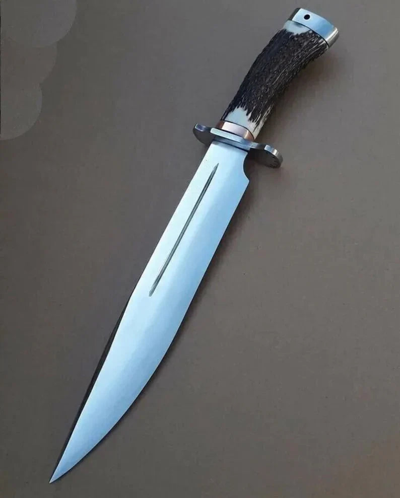 New Custom Handmade D2 Tool Steel Hunting Camping Knife with Stag Handle and Pure Leather Sheath