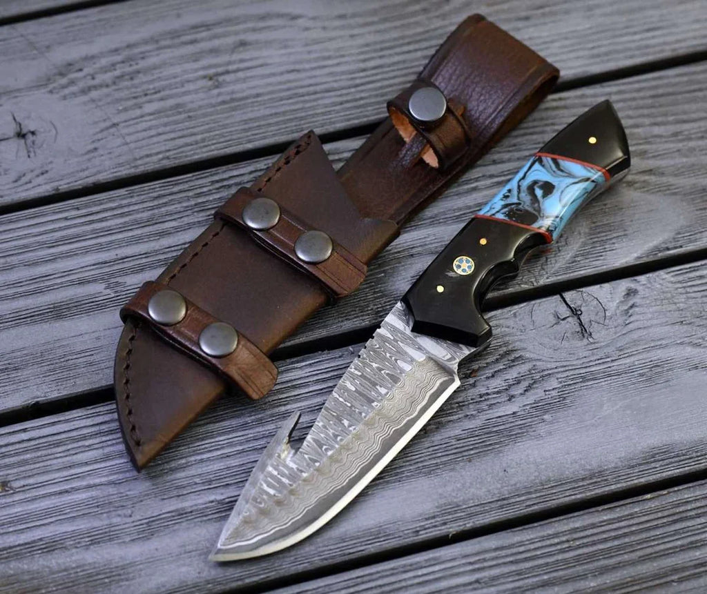 DAMASCUS EVOKE HOOK KNIFE, Resin & TURQUOISE HANDLE