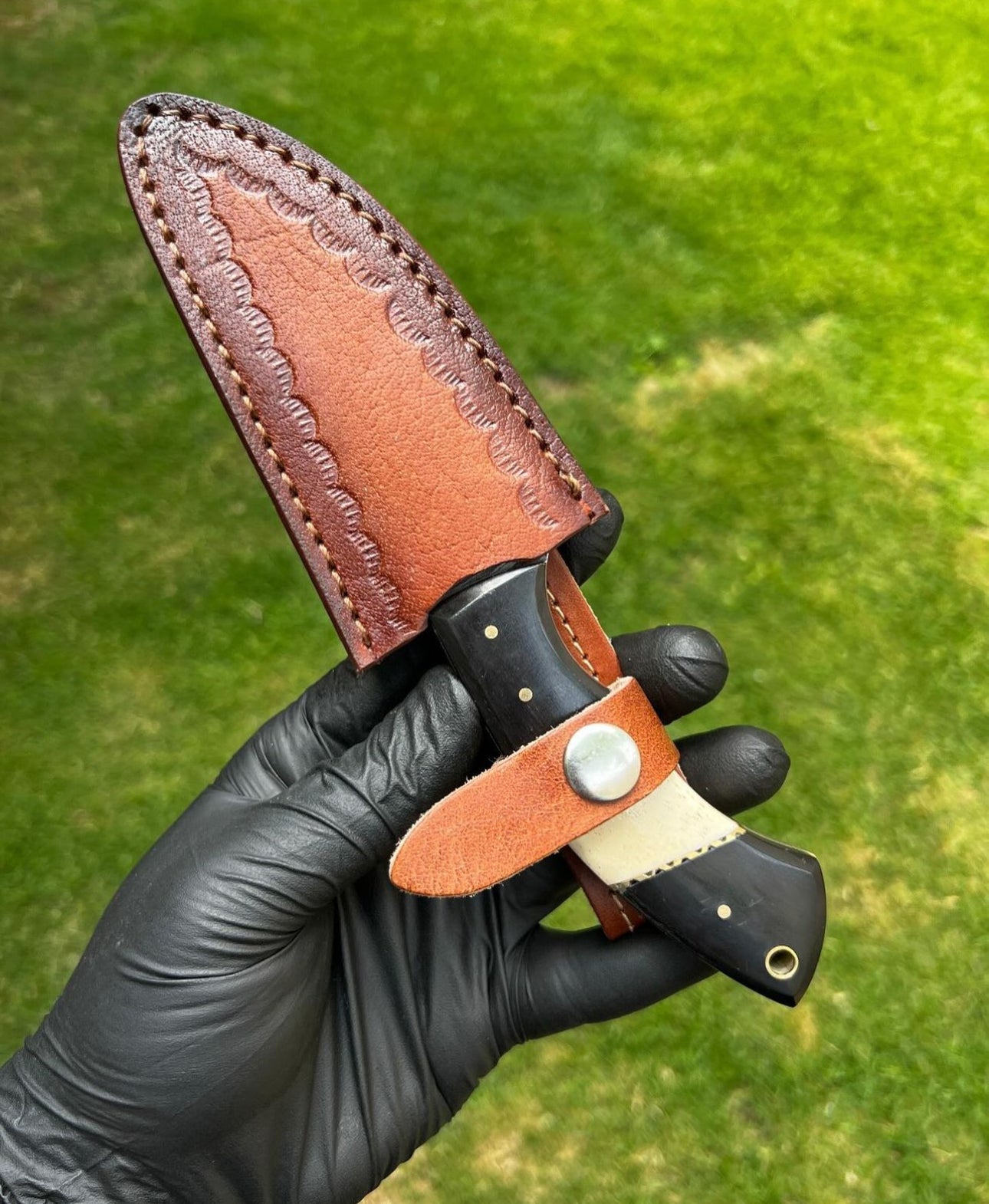 All Rounder Damascus knife