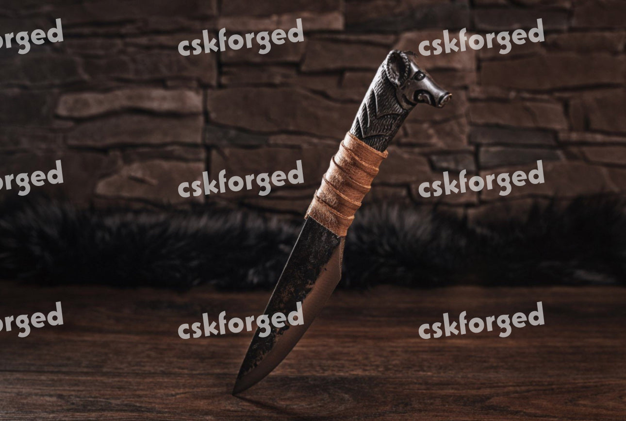 Hand Forged Viking Knife - 5.5" Blade with Boar's Head Hilt - Pocket Dagger - Cosplay Item - Sharp Blade - Birthday Gift - Medieval knife