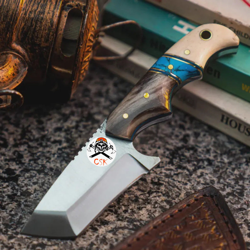 Finger grooved Turquois Tantoo Blade knife