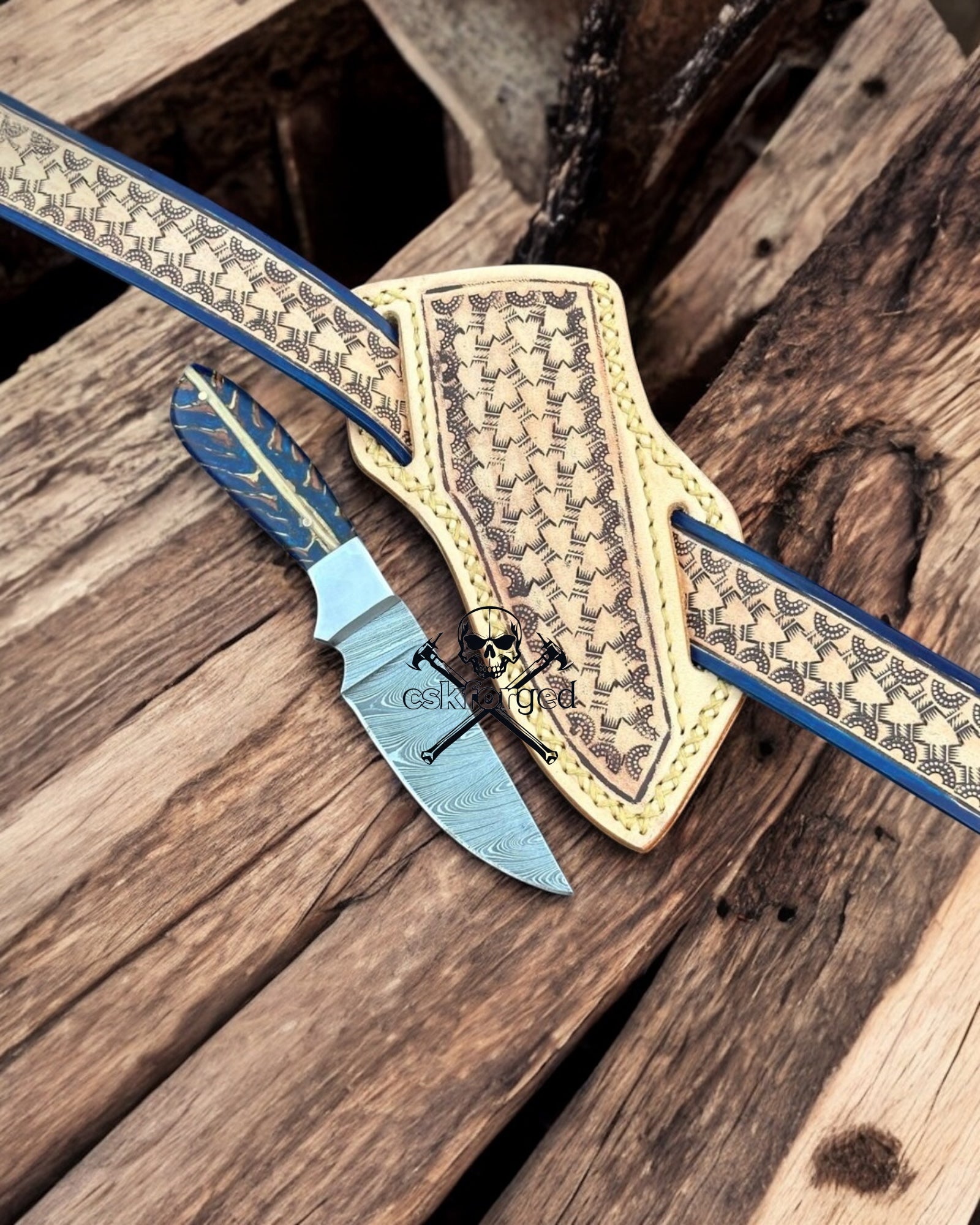 COWBOY BELT KNIFE SHEATH 7.5" DAMASCUS BLADE WITH PINE-CONE HANDLE