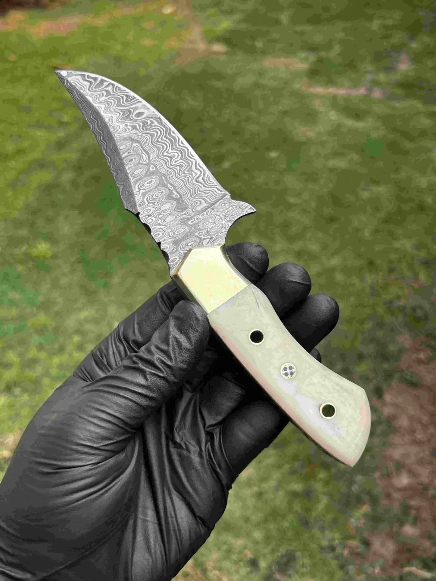Damascus Hunting Knife with Notch