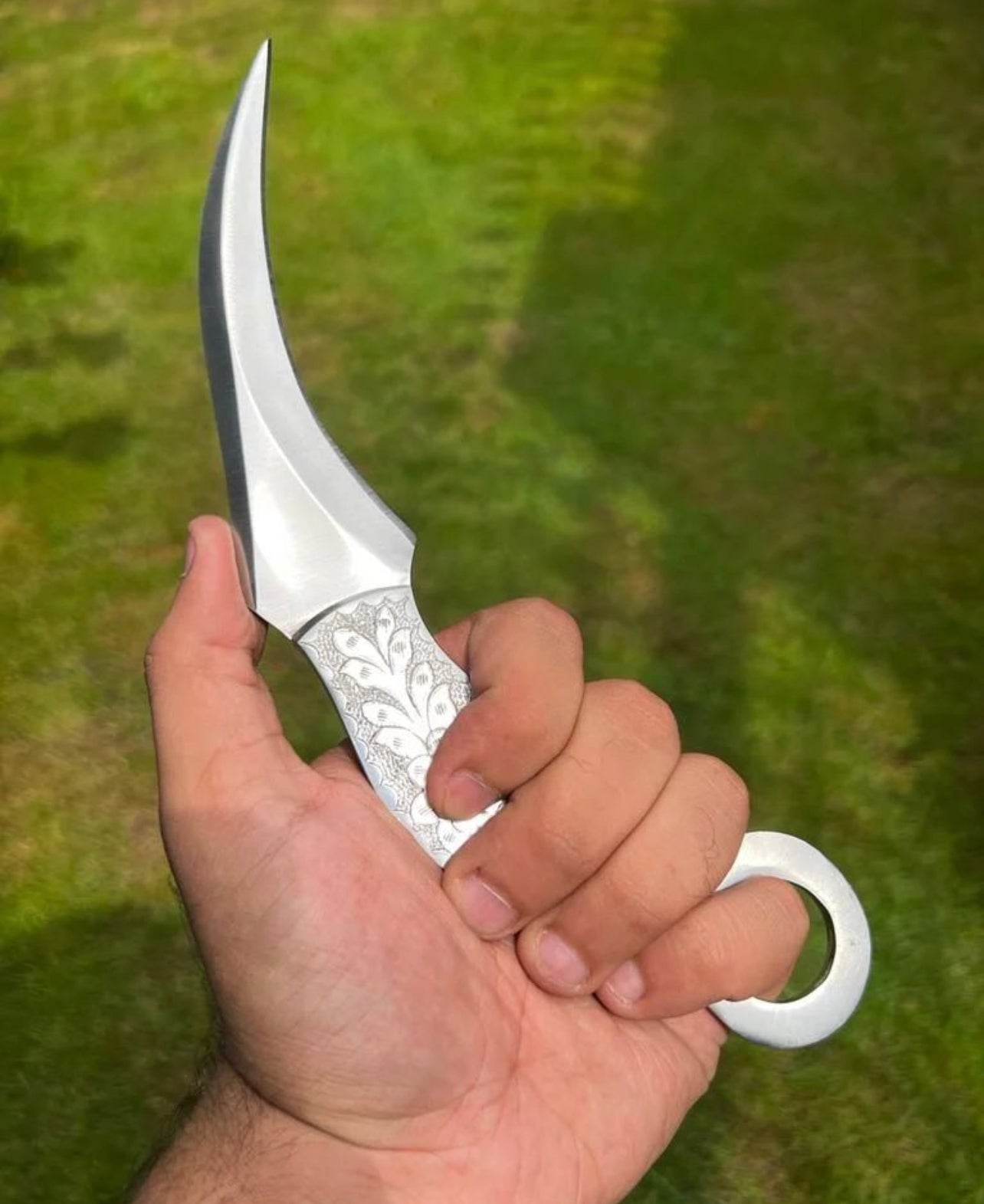 Full Tang Handmade Stainless steel karambit knife