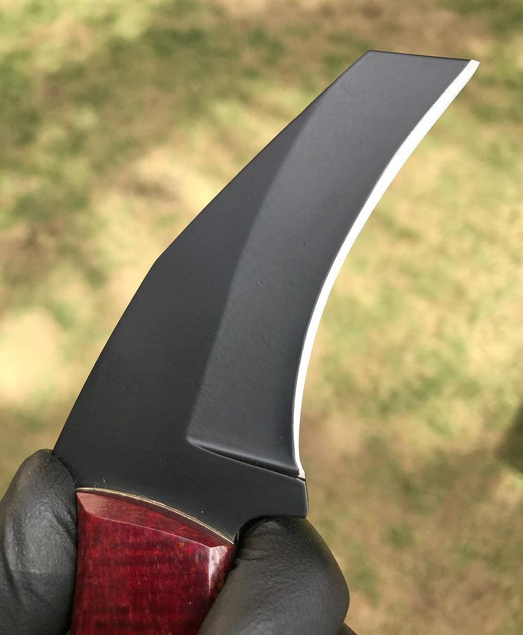 Handmade D2 steel Black Coated karambit Neck knife