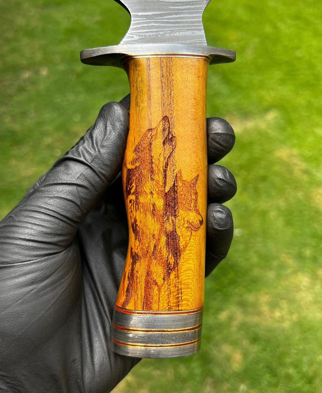 Handmade Damascus Steel Hunting Knife