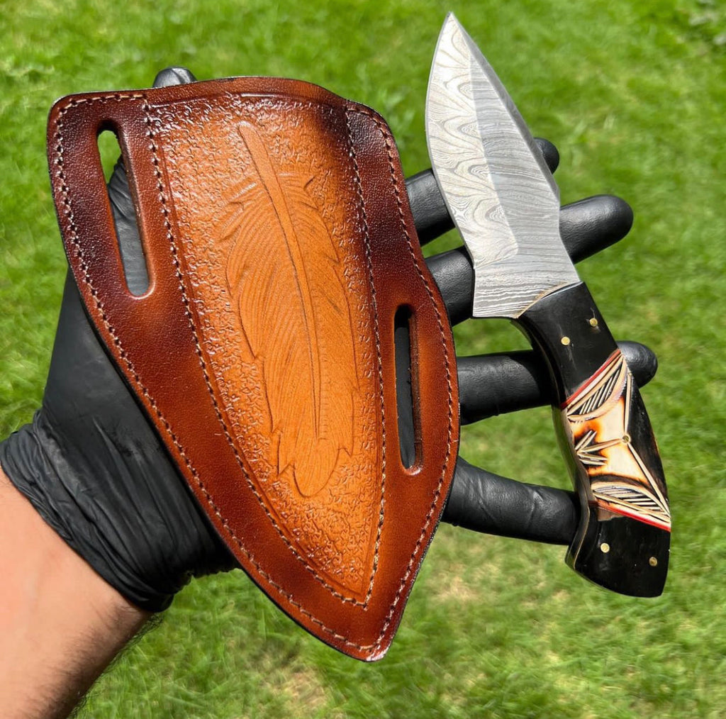 Handmade Damascus Steel Hunting Knife