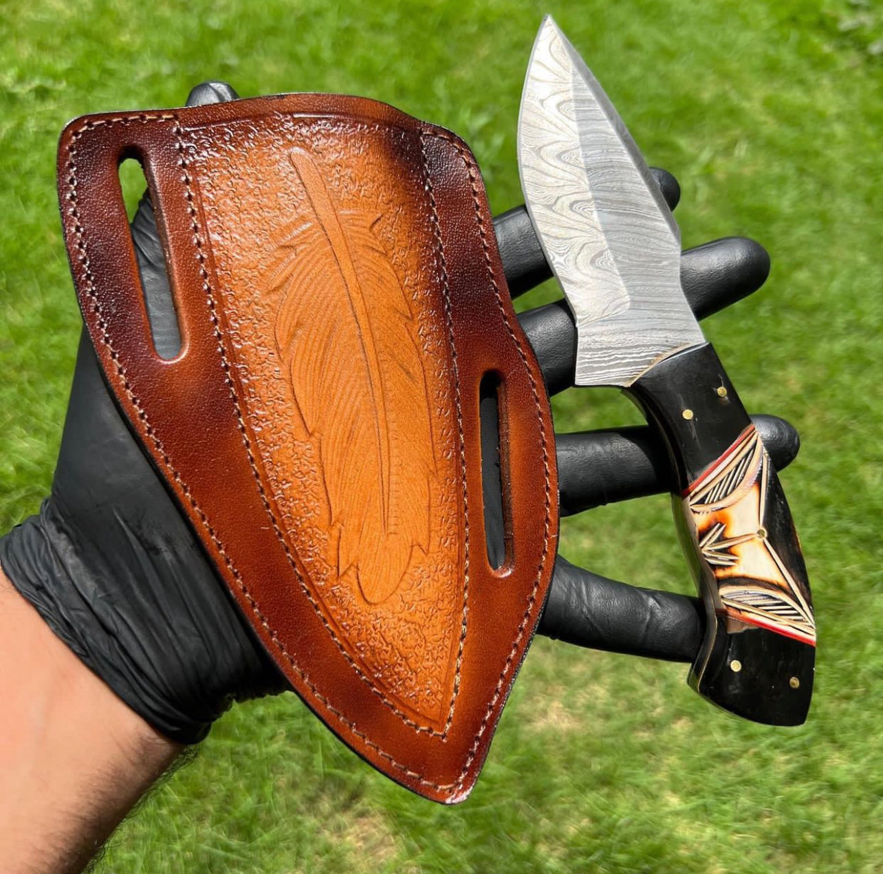 Handmade Damascus Steel Hunting Knife