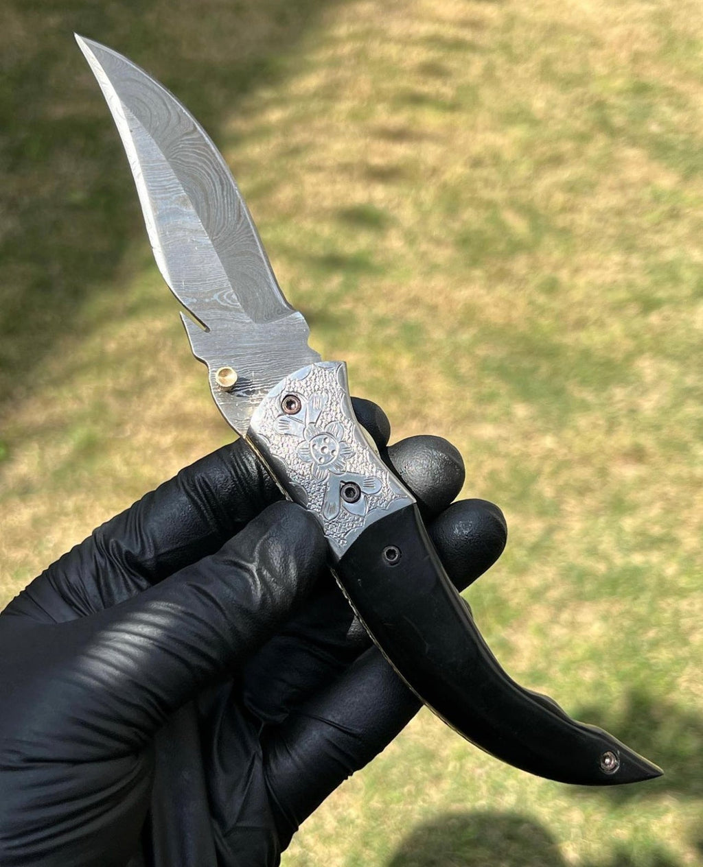 Custom Handmade Damascus steel Blade EDC Folding Pocket Knife
