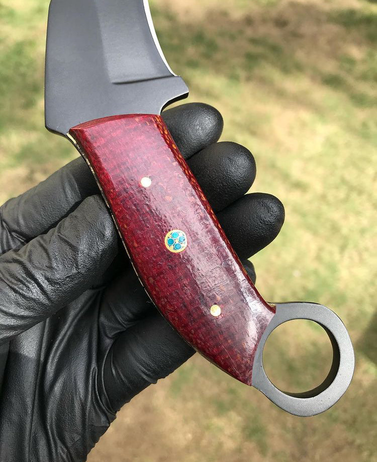 Handmade D2 steel Black Coated karambit Neck knife