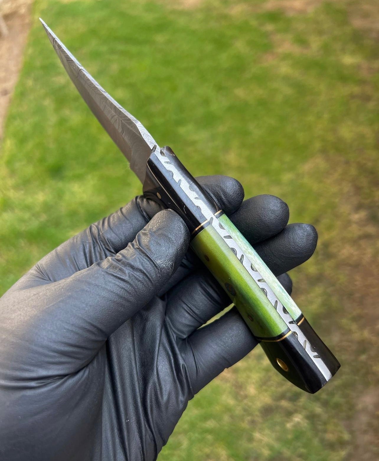 Damascus Steel Fixed Blade Hunting Knife