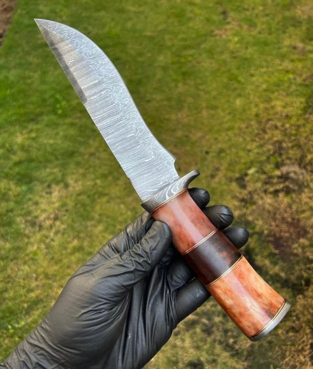 Damascus Steel Hunting Knife
