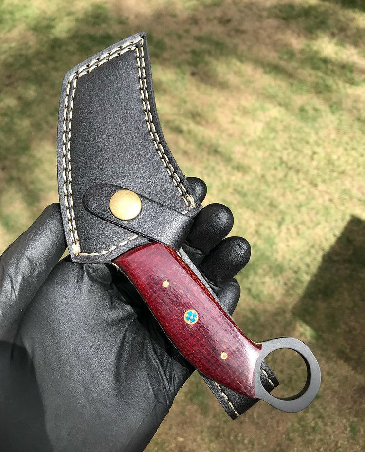 Handmade D2 steel Black Coated karambit Neck knife
