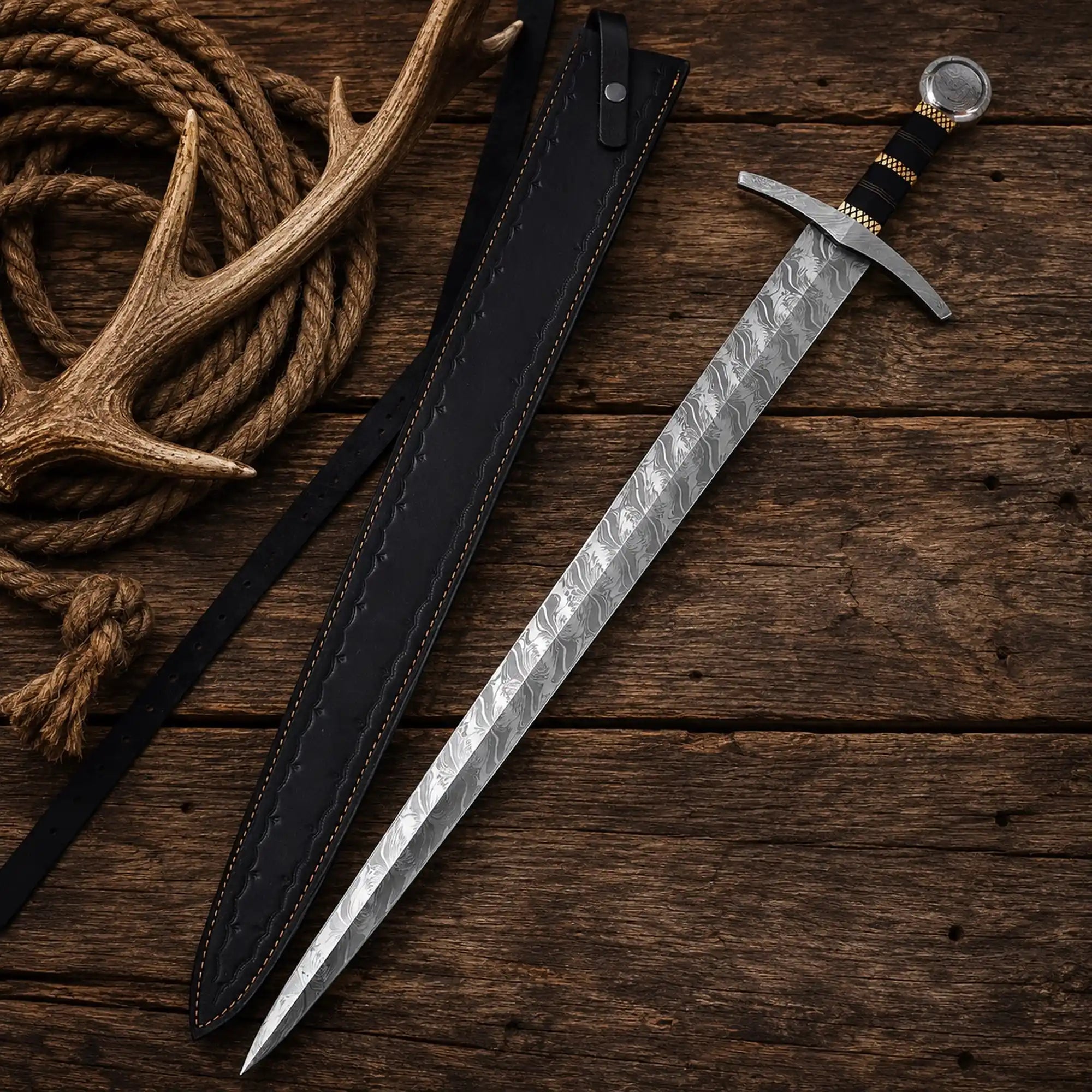 Sword Mjolnir Fang Damascus Steel Viking Blade with Sheath